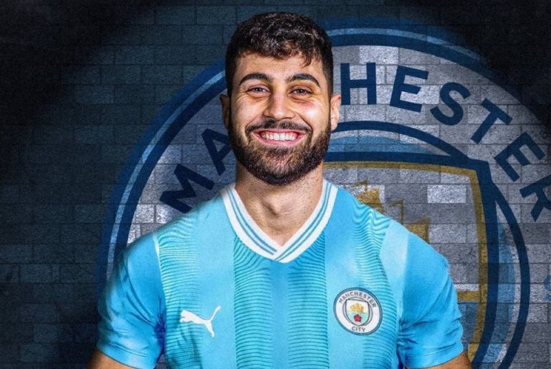 والپیپر یوشکو گواردیول