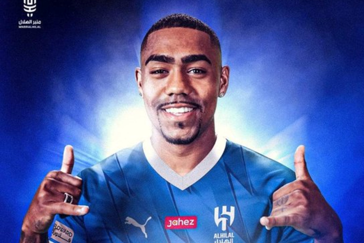 Malcom wallpaper for phone