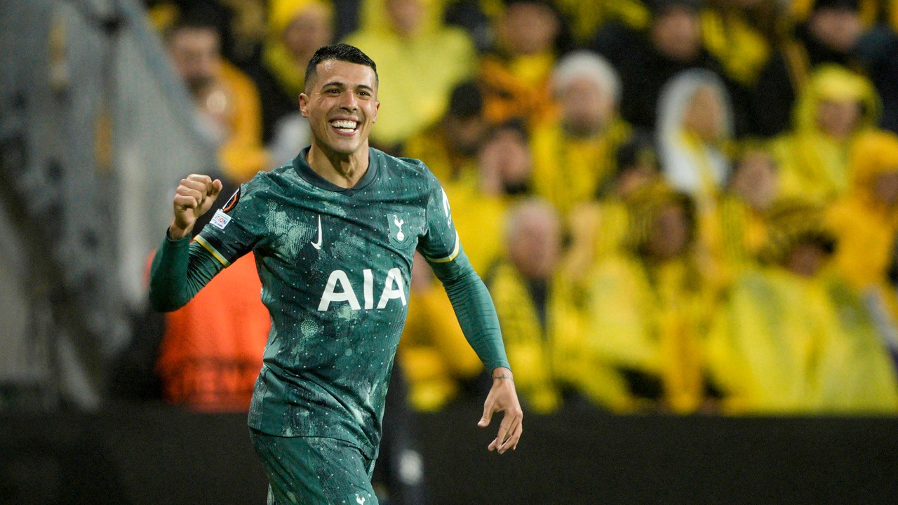 Pedro Porro wallpaper 4k