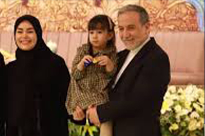 خانواده عباس عراقچی