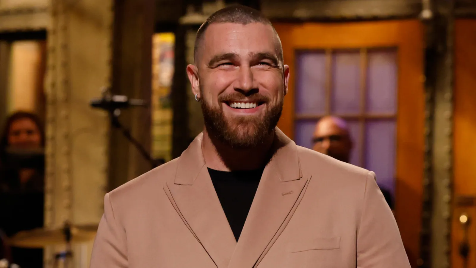 Travis Kelce wallpaper hd