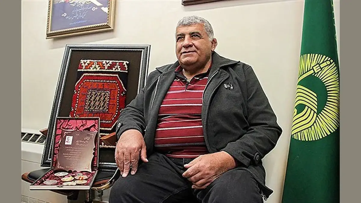 عکس رضا سوخته سرایی کشتی گیر