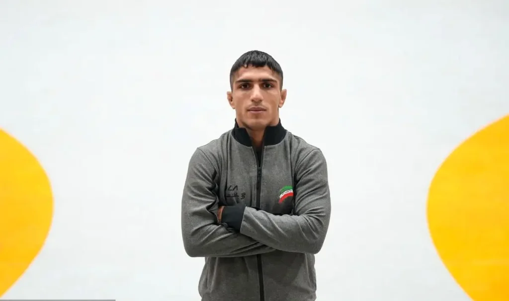 عکس علی مومنی 