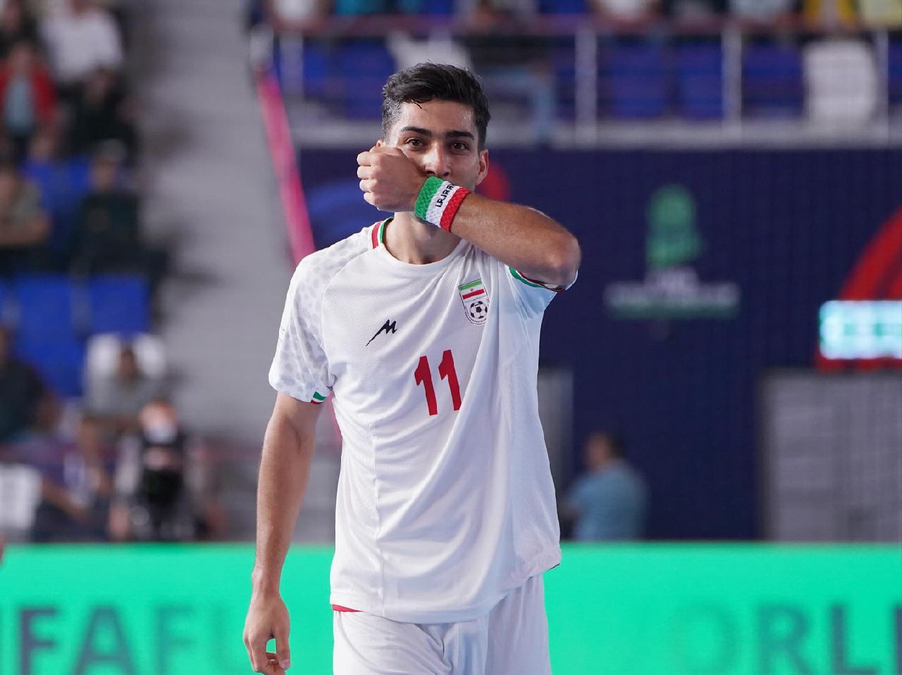 زندگی ورزشی مهدی کریمی
