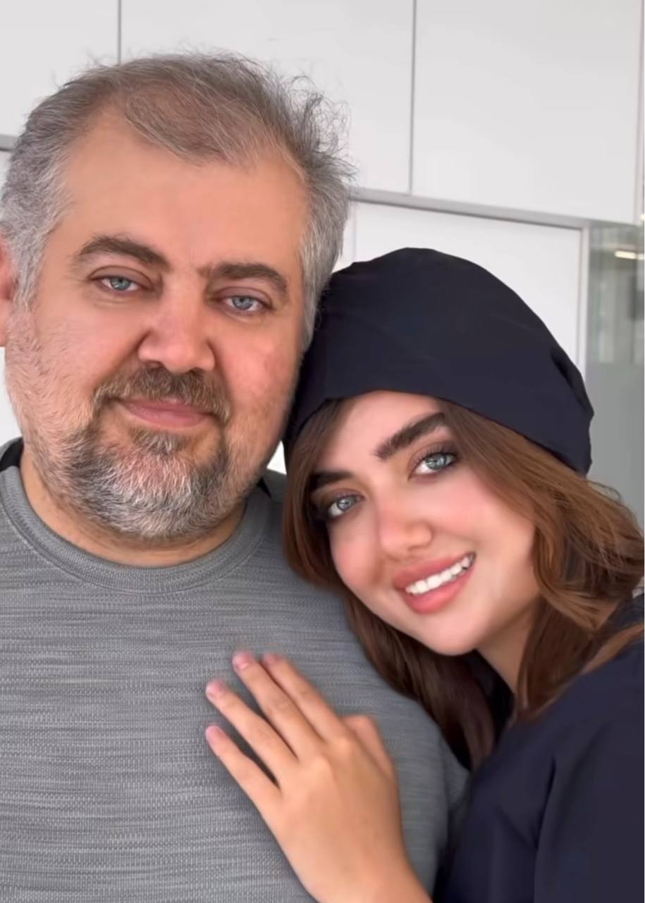 عکس نگین حق دوست و پدرش