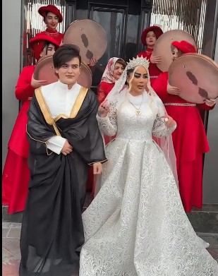 عکس زن شهاب بلاگر اینستا