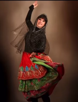 عکس فرزانه کابلی همسر هادی مرزبان