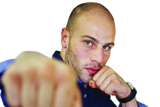 ماشین احسان روزبهانی